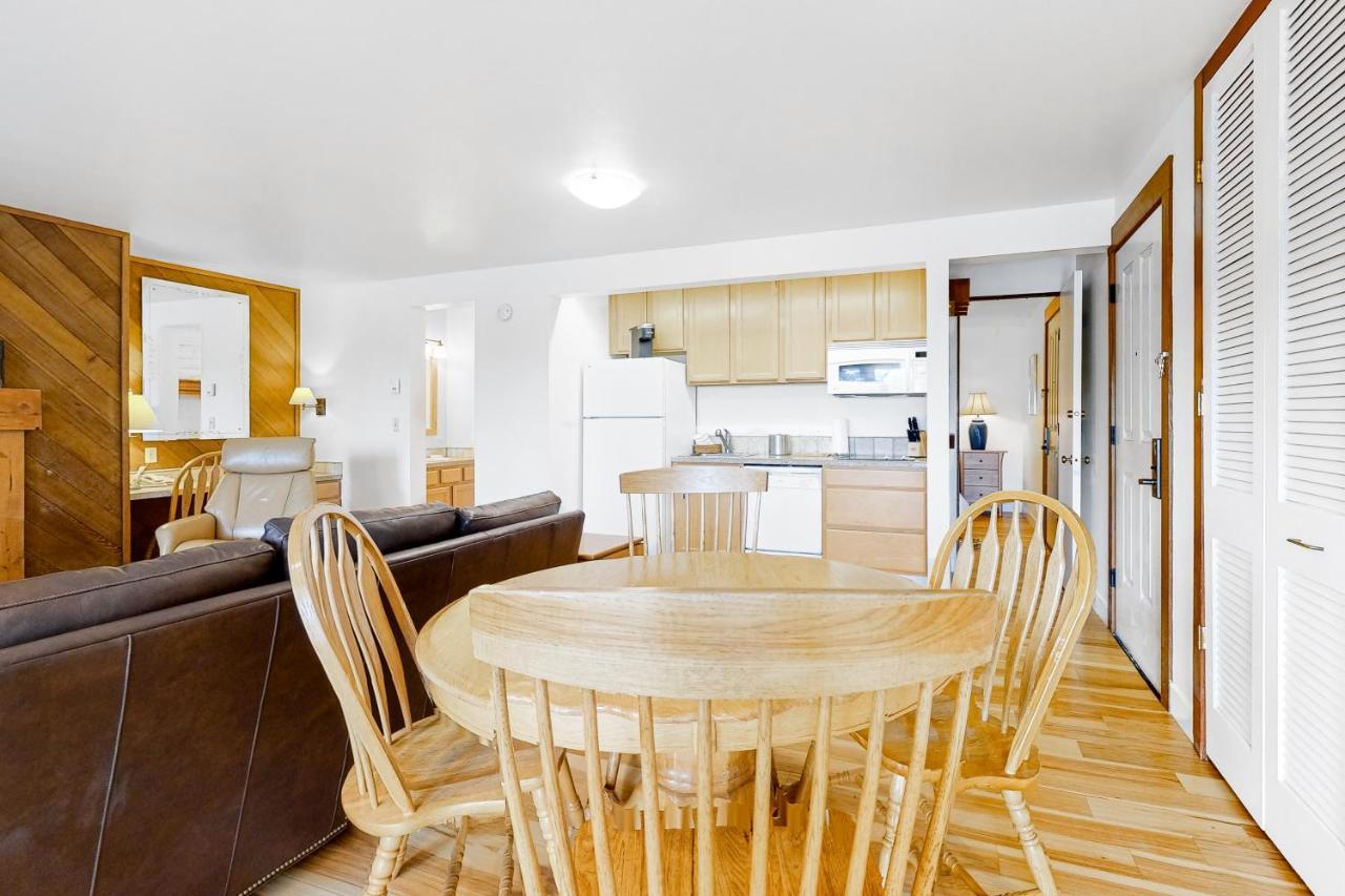 Apartamento Seventh Mountain II Deschutes River Woods Exterior foto